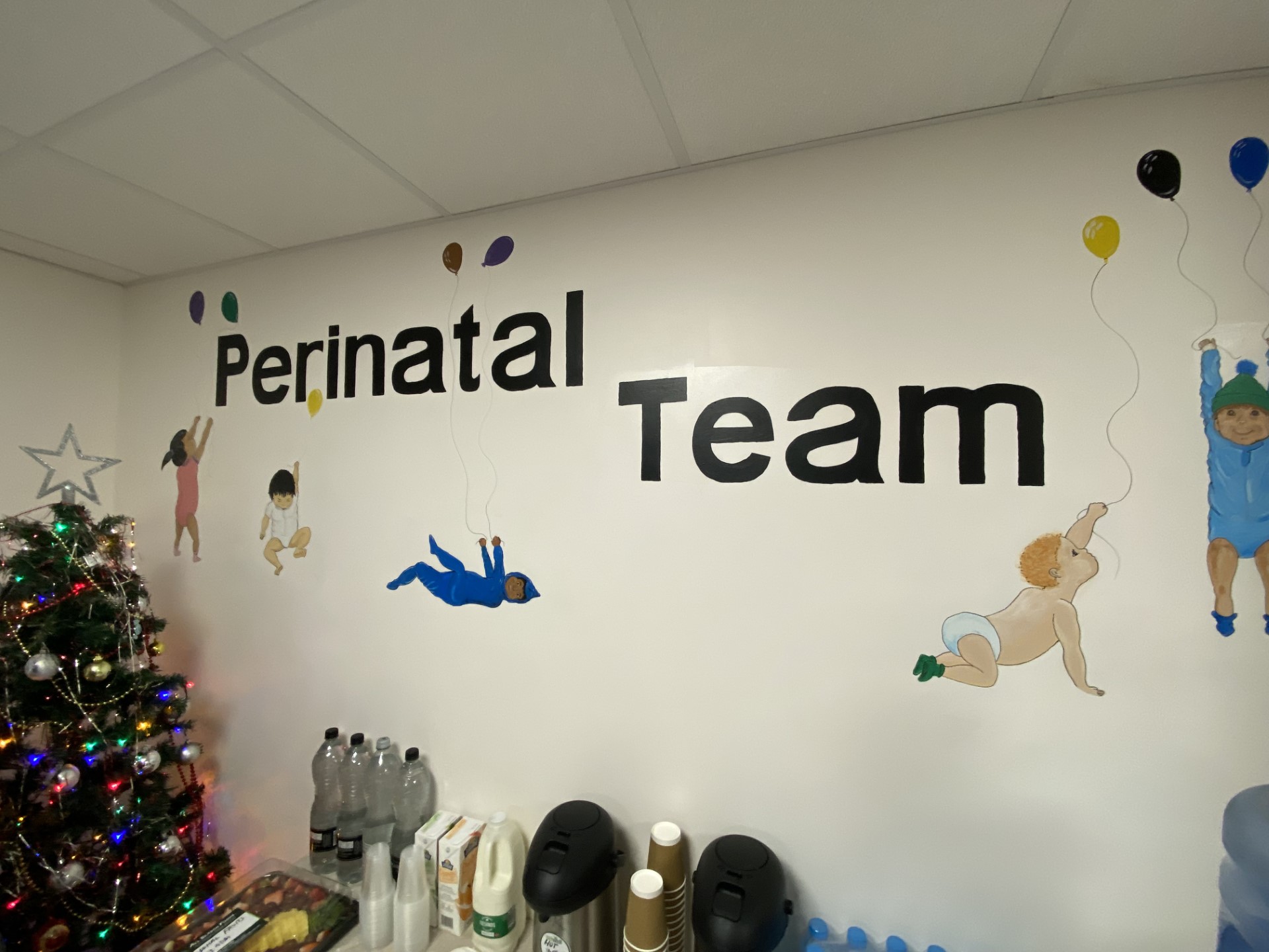 Background of the wall at the Perinatal Service