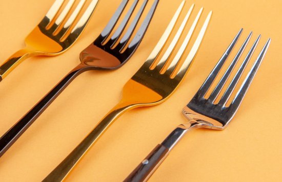 different coloured forks