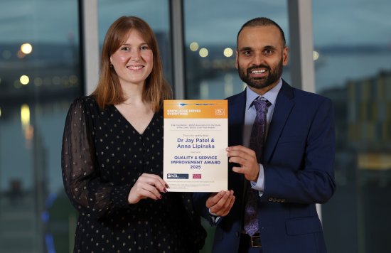 P2R colleagues with their award.